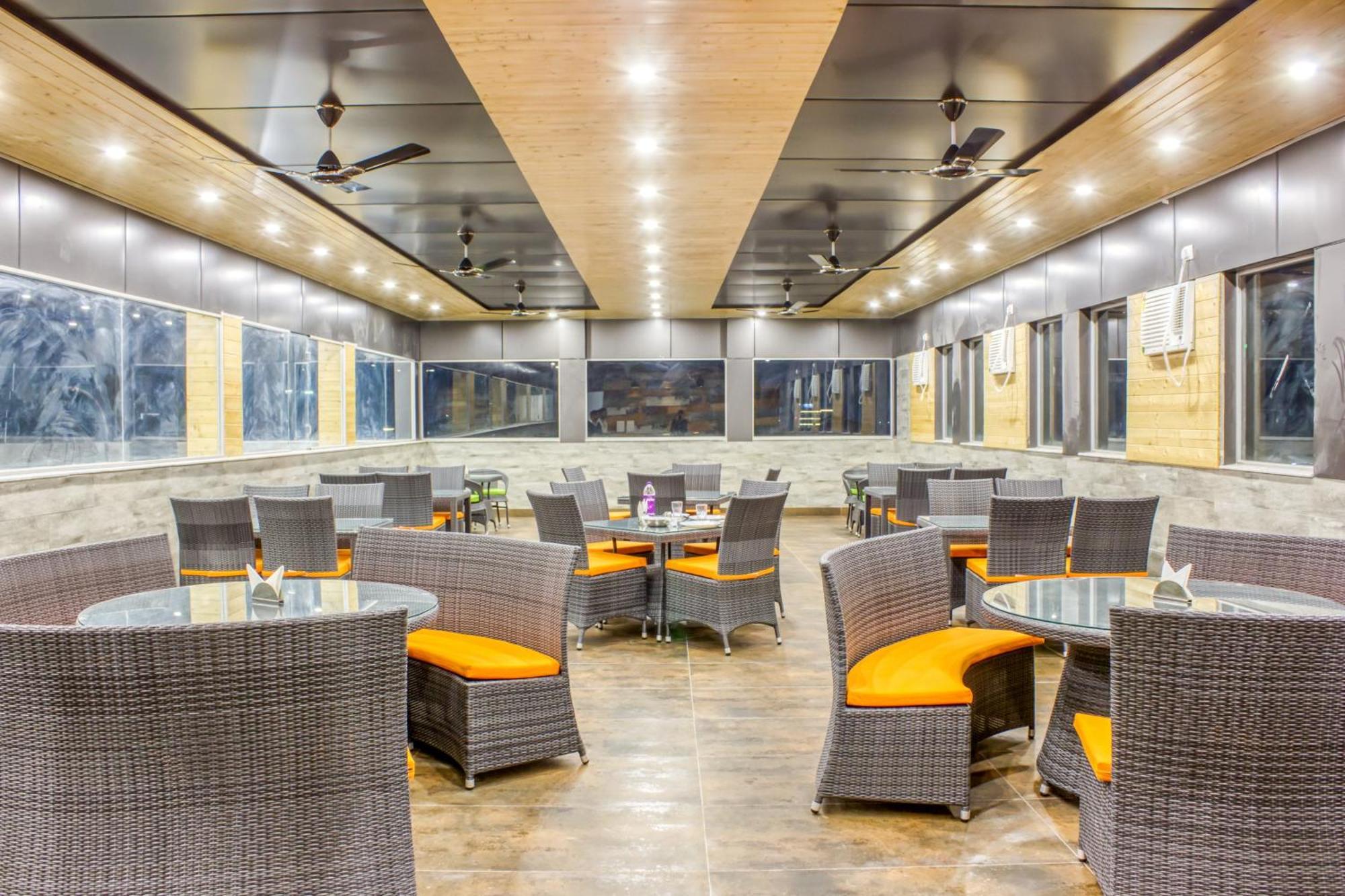 Zip By Spree Hotels Grand Legacy Prime Dehradun Exterior photo